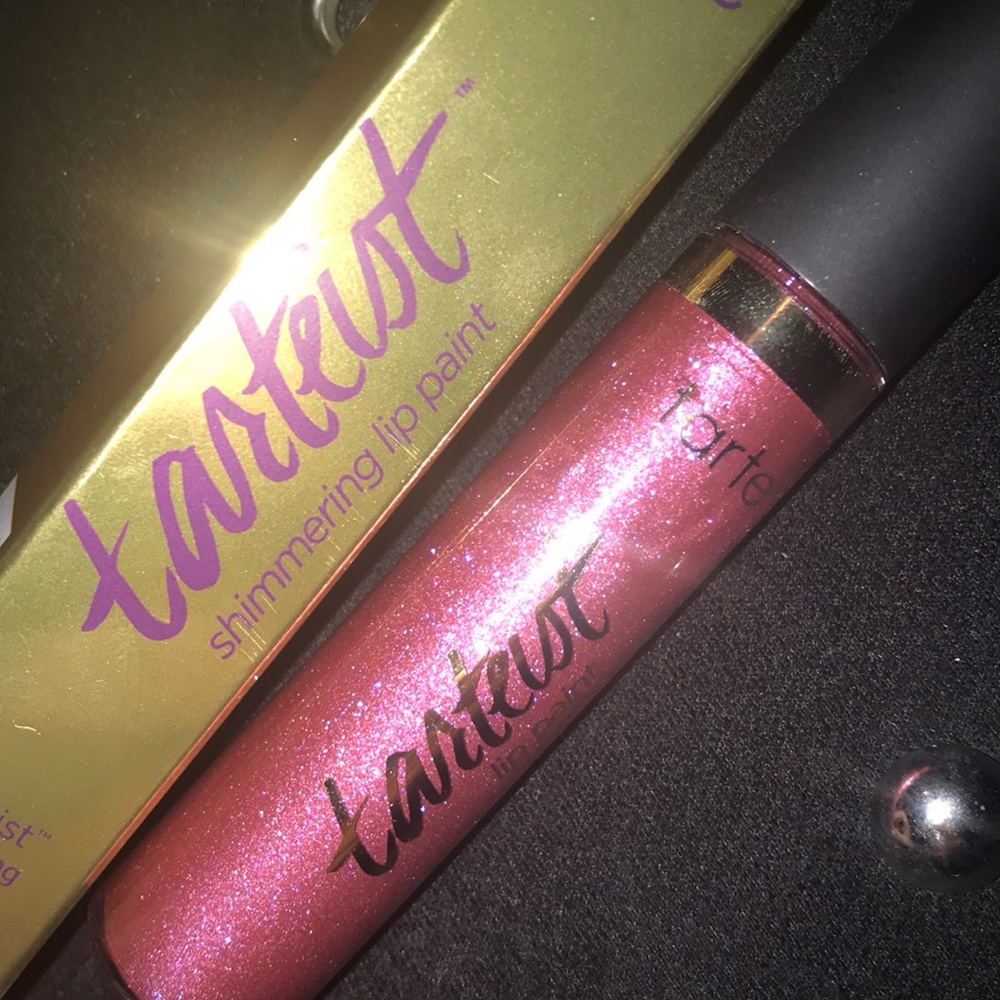 Tarte TARTEIST SHIMMERING LIP PAINT.